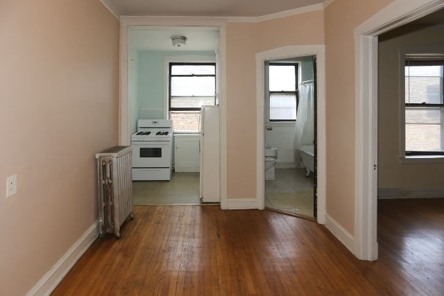 1923 W Winnemac Avenue 3
