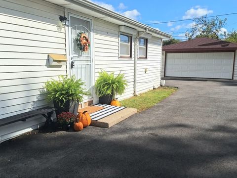Tiny photo for 16519 Honore Avenue, Markham, IL 60428 (MLS # 12491551)