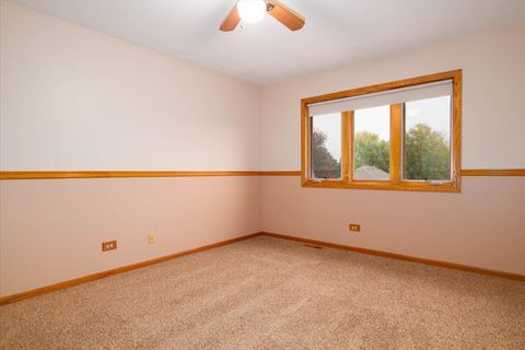 Tiny photo for 12751 S 100th Avenue, Palos Park, IL 60464 (MLS # 12498772)