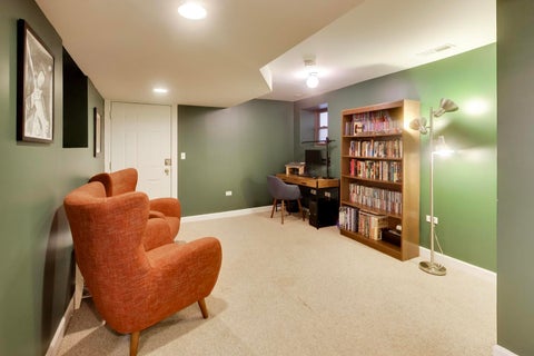 Tiny photo for 4921 N Kenmore Avenue #1, Chicago, IL 60640 (MLS # 12757940)