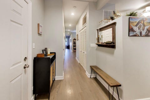 Tiny photo for 4921 N Kenmore Avenue #1, Chicago, IL 60640 (MLS # 12757940)