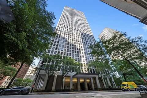 Photo of 260 E Chestnut Street #2306, Chicago, IL 60611 (MLS # 12636857)