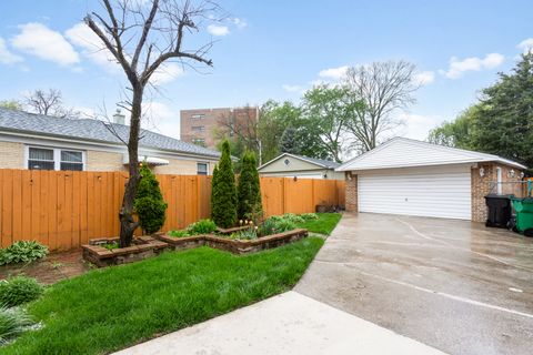 Tiny photo for 11226 Mandel Avenue, Westchester, IL 60154 (MLS # 12622631)