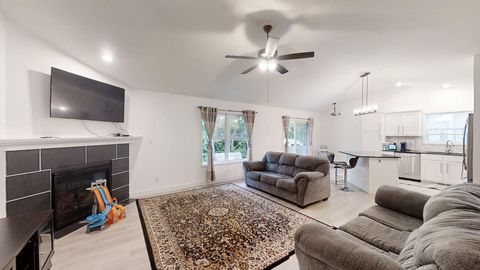 Tiny photo for 2509 N Fairfield Drive, Urbana, IL 61802 (MLS # 12609223)