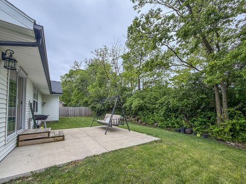 Tiny photo for 2509 N Fairfield Drive, Urbana, IL 61802 (MLS # 12609223)