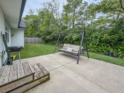 Tiny photo for 2509 N Fairfield Drive, Urbana, IL 61802 (MLS # 12609223)