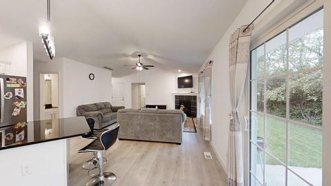 Tiny photo for 2509 N Fairfield Drive, Urbana, IL 61802 (MLS # 12609223)
