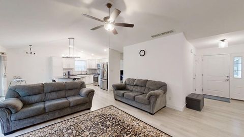 Tiny photo for 2509 N Fairfield Drive, Urbana, IL 61802 (MLS # 12609223)