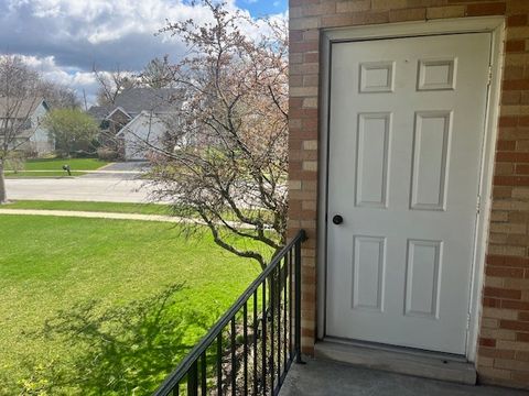 Tiny photo for 18320 Robin Lane #D2, Homewood, IL 60430 (MLS # 12614214)