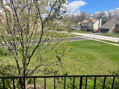 Tiny photo for 18320 Robin Lane #D2, Homewood, IL 60430 (MLS # 12614214)