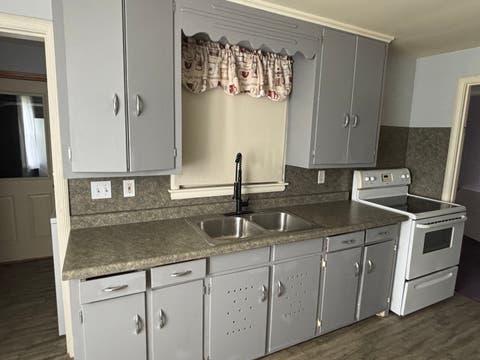 Tiny photo for 118 29th Avenue, Clinton, IA 52732 (MLS # 12722558)