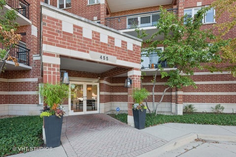 Photo of 455 W Front Street #501, Wheaton, IL 60187 (MLS # 12738619)