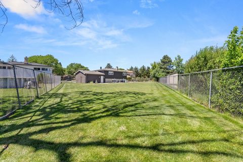 Tiny photo for 3N445 Jill Court, Elmhurst, IL 60126 (MLS # 12676553)