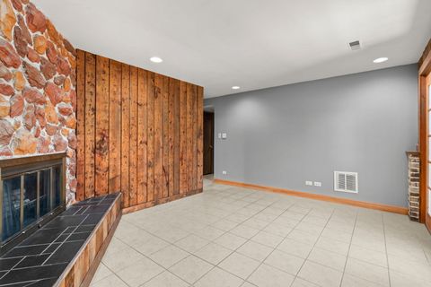 Tiny photo for 3N445 Jill Court, Elmhurst, IL 60126 (MLS # 12676553)