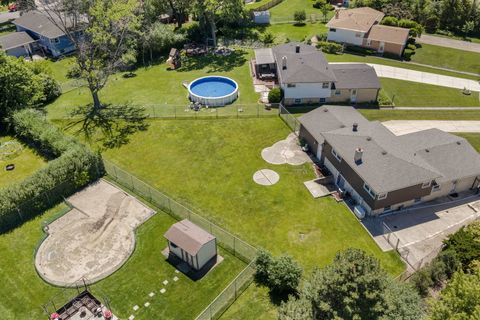Tiny photo for 3N445 Jill Court, Elmhurst, IL 60126 (MLS # 12676553)