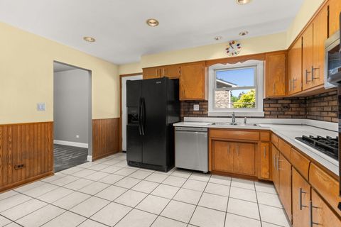Tiny photo for 3N445 Jill Court, Elmhurst, IL 60126 (MLS # 12676553)