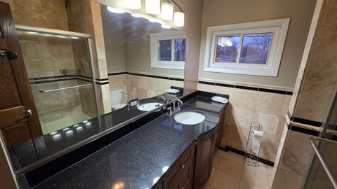 Tiny photo for 887 Ingram Place, Des Plaines, IL 60016 (MLS # 12537475)