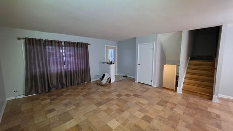 Tiny photo for 887 Ingram Place, Des Plaines, IL 60016 (MLS # 12537475)