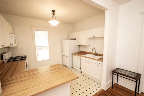 Tiny photo for 1027 Grant Avenue, Rockford, IL 61103 (MLS # 12630829)