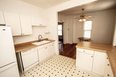 Tiny photo for 1027 Grant Avenue, Rockford, IL 61103 (MLS # 12630829)