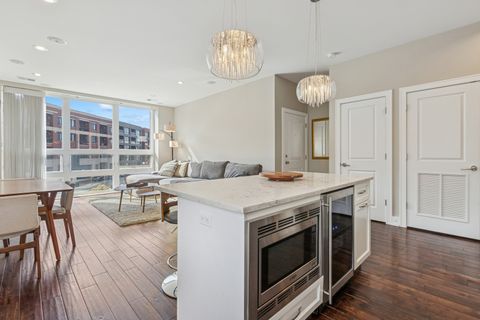 Tiny photo for 3209 N Elston Avenue #2S, Chicago, IL 60618 (MLS # 12499168)
