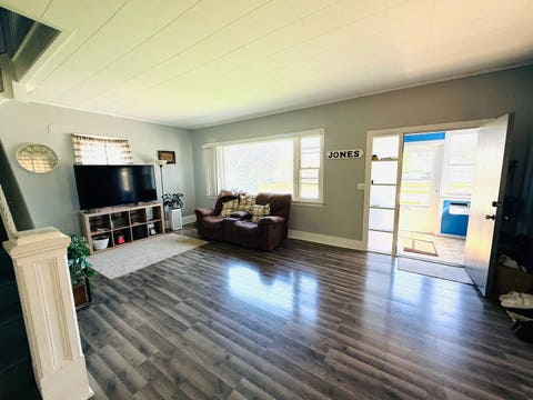 Tiny photo for 411 W Washington Street, Hoopeston, IL 60942 (MLS # 12692972)