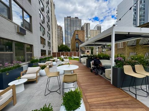 Tiny photo for 1445 N State Parkway #1904, Chicago, IL 60610 (MLS # 12673834)