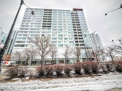 659 W Randolph Street 911 Chicago IL 60661