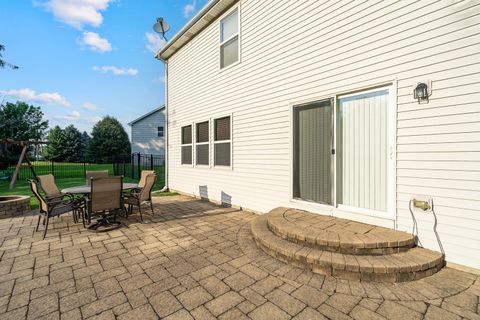 Tiny photo for 16320 Spring Creek Lane, Plainfield, IL 60586 (MLS # 12542927)