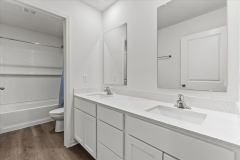 Tiny photo for 3373 Seeley Court, Yorkville, IL 60560 (MLS # 12539052)