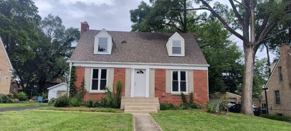 3S276 GATES PL, WARRENVILLE, IL 60555 - Image e4e0b587462e2cfb4394592655eb9d6a/4213938982