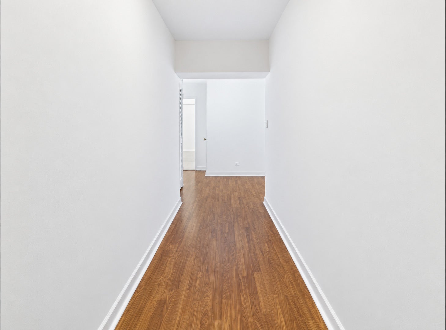 4970 N Marine Drive 827