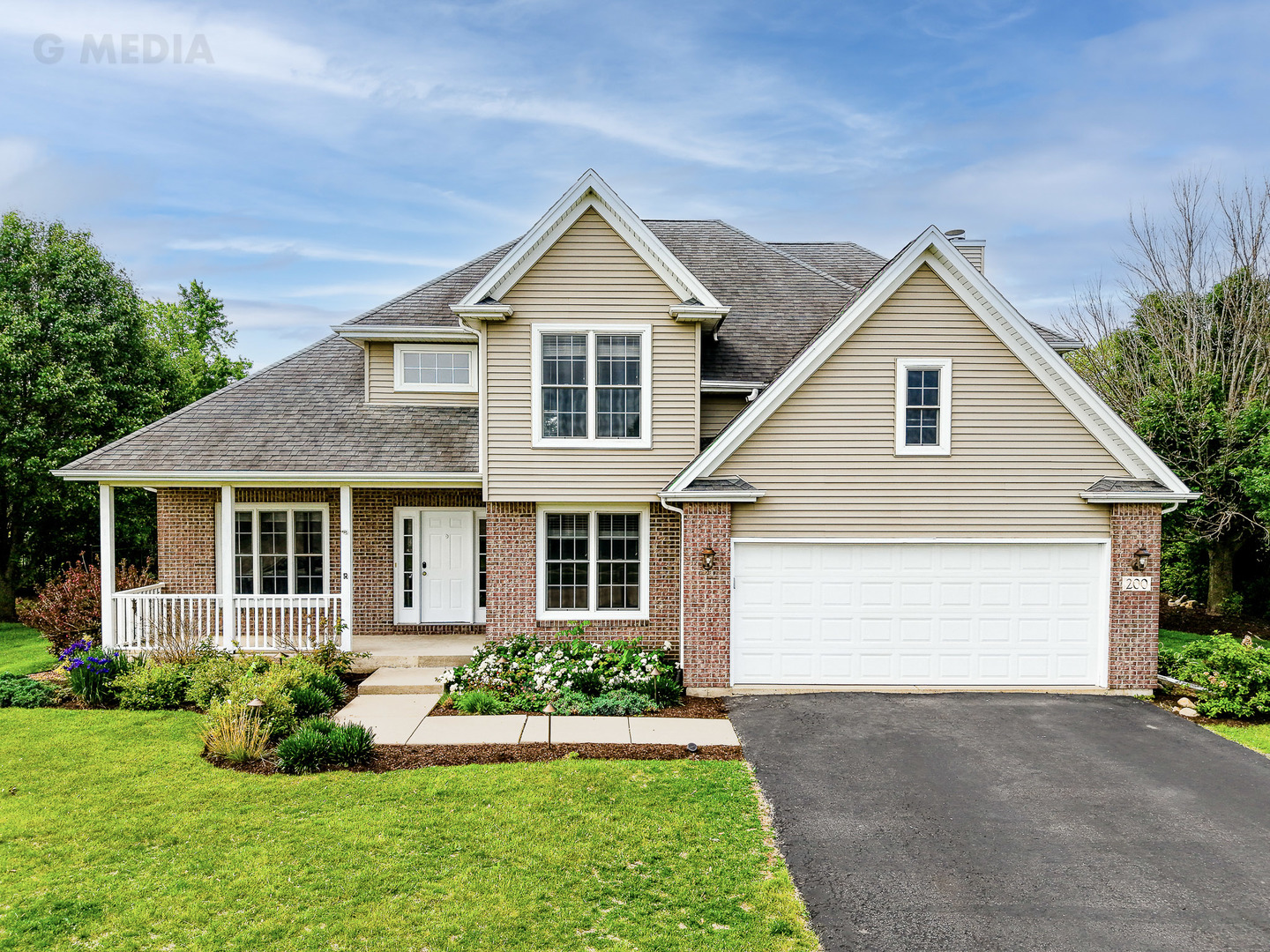 200 SAINT ANDREWS Drive