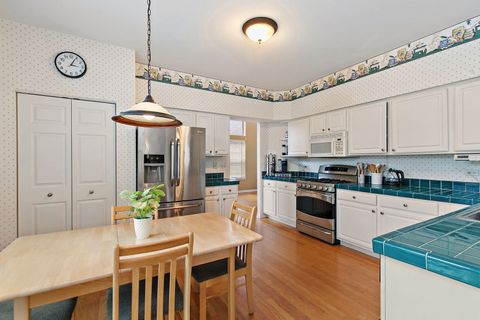 Tiny photo for 1041 Evergreen Street, Mundelein, IL 60060 (MLS # 12578703)