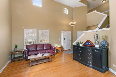 Tiny photo for 1041 Evergreen Street, Mundelein, IL 60060 (MLS # 12578703)