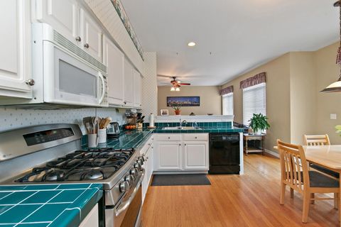 Tiny photo for 1041 Evergreen Street, Mundelein, IL 60060 (MLS # 12578703)