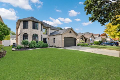 Tiny photo for 4823 W 106th Street, Oak Lawn, IL 60453 (MLS # 12508880)