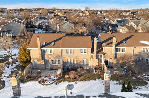 Tiny photo for 17273 Lakebrook Drive, Orland Park, IL 60467 (MLS # 12532521)