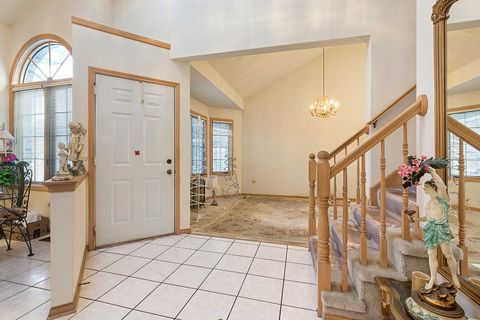 Tiny photo for 17273 Lakebrook Drive, Orland Park, IL 60467 (MLS # 12532521)