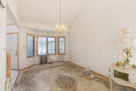 Tiny photo for 17273 Lakebrook Drive, Orland Park, IL 60467 (MLS # 12532521)