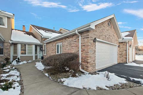 Tiny photo for 17273 Lakebrook Drive, Orland Park, IL 60467 (MLS # 12532521)