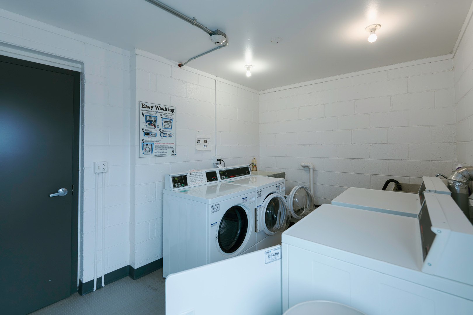 2515 E Olive Street 4H