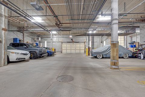 Tiny photo for 2915 N Clybourn Avenue #310, Chicago, IL 60618 (MLS # 12490808)