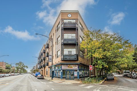 Photo of 2915 N Clybourn Avenue #310, Chicago, IL 60618 (MLS # 12490808)