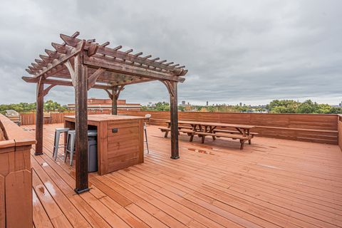 Tiny photo for 2915 N Clybourn Avenue #310, Chicago, IL 60618 (MLS # 12490808)