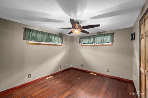 Tiny photo for 124 S Pine Street, Geneva, IL 60134 (MLS # 12468974)