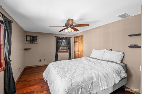 Tiny photo for 124 S Pine Street, Geneva, IL 60134 (MLS # 12468974)