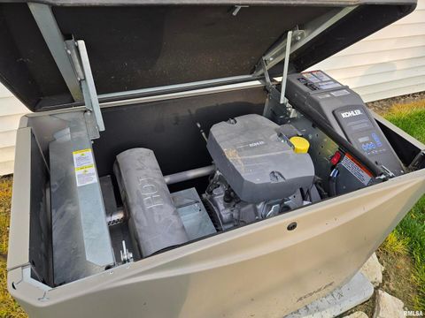 Tiny photo for 1489 E 273RD Lane, Clayton, IL 62324 (MLS # QC4266727)