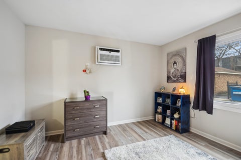 Tiny photo for 10820 Kilpatrick Avenue #1SW, Oak Lawn, IL 60453 (MLS # 12678475)