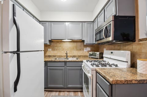 Tiny photo for 10820 Kilpatrick Avenue #1SW, Oak Lawn, IL 60453 (MLS # 12678475)